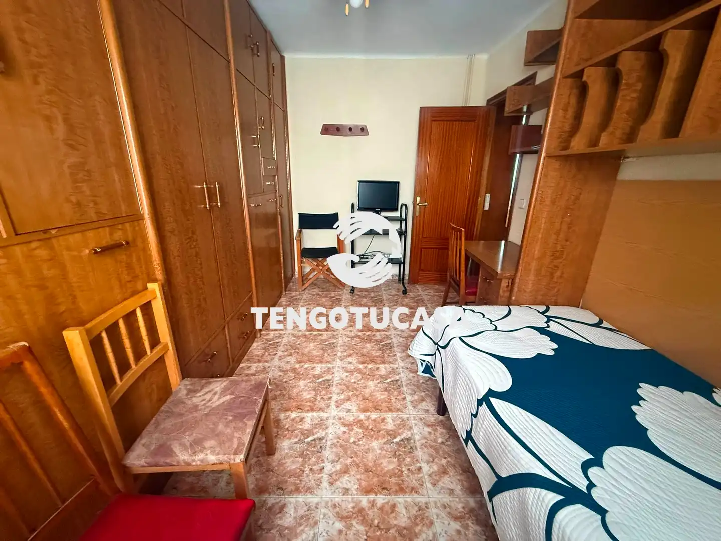 Bedroom of Flat for rent in Madrid
