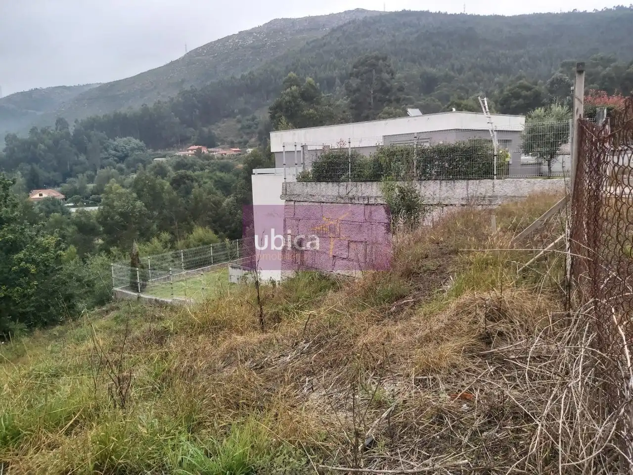 Residencial en venda en Mos