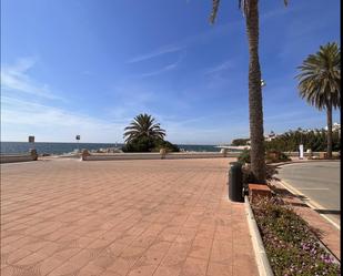 Vista exterior de Local en venda en Sant Pol de Mar