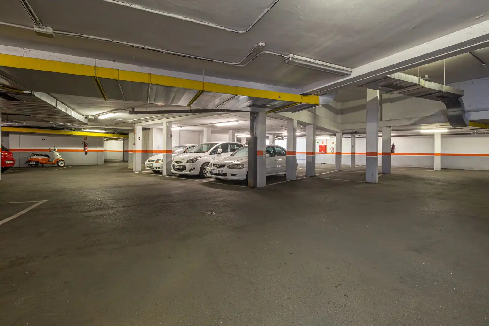 Parking de Piso en venta en Madrid con Trastero