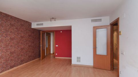Foto 2 de Apartament en venda a C/ María Riba, Via Europa - Parc Central, Mataró