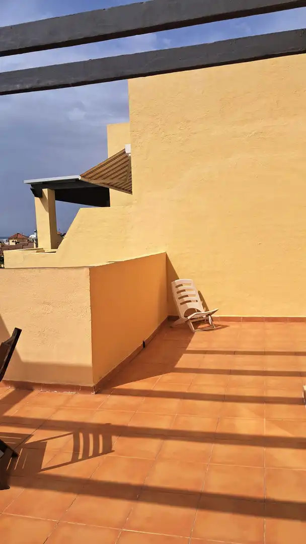 Terrassa de Àtic en venda en Estepona amb Aire condicionat, Terrassa i Piscina