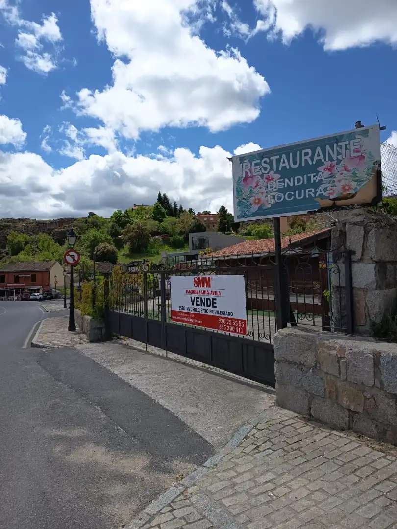 Geschaftsraum zum Verkauf in Ávila mit Terrasse