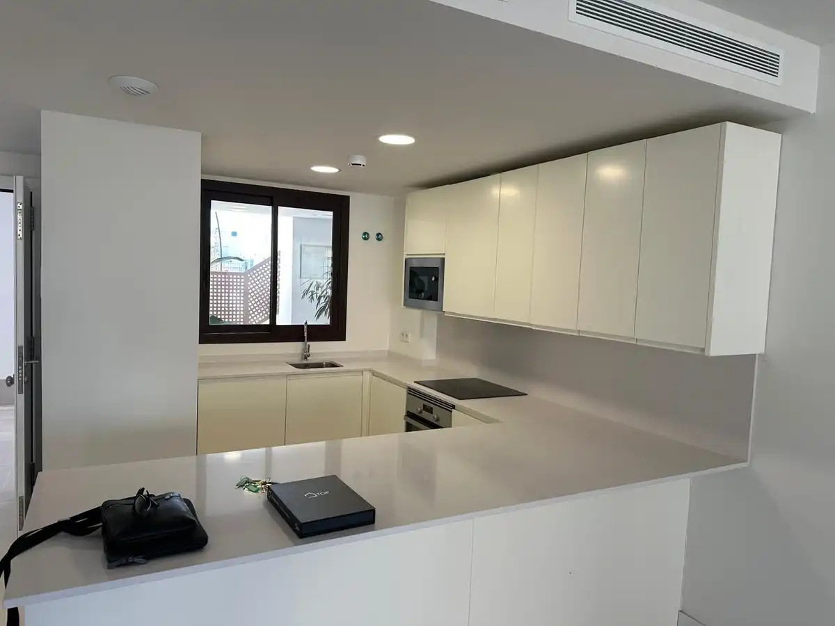 Apartment with pool for sale in del higuerron, imagen 2