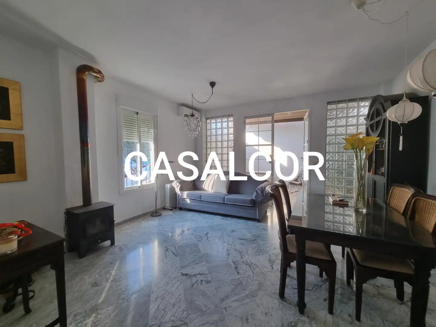Living room of Detached homes for rent in Mairena del Alcor  with Furnished, Oven and Washing machine