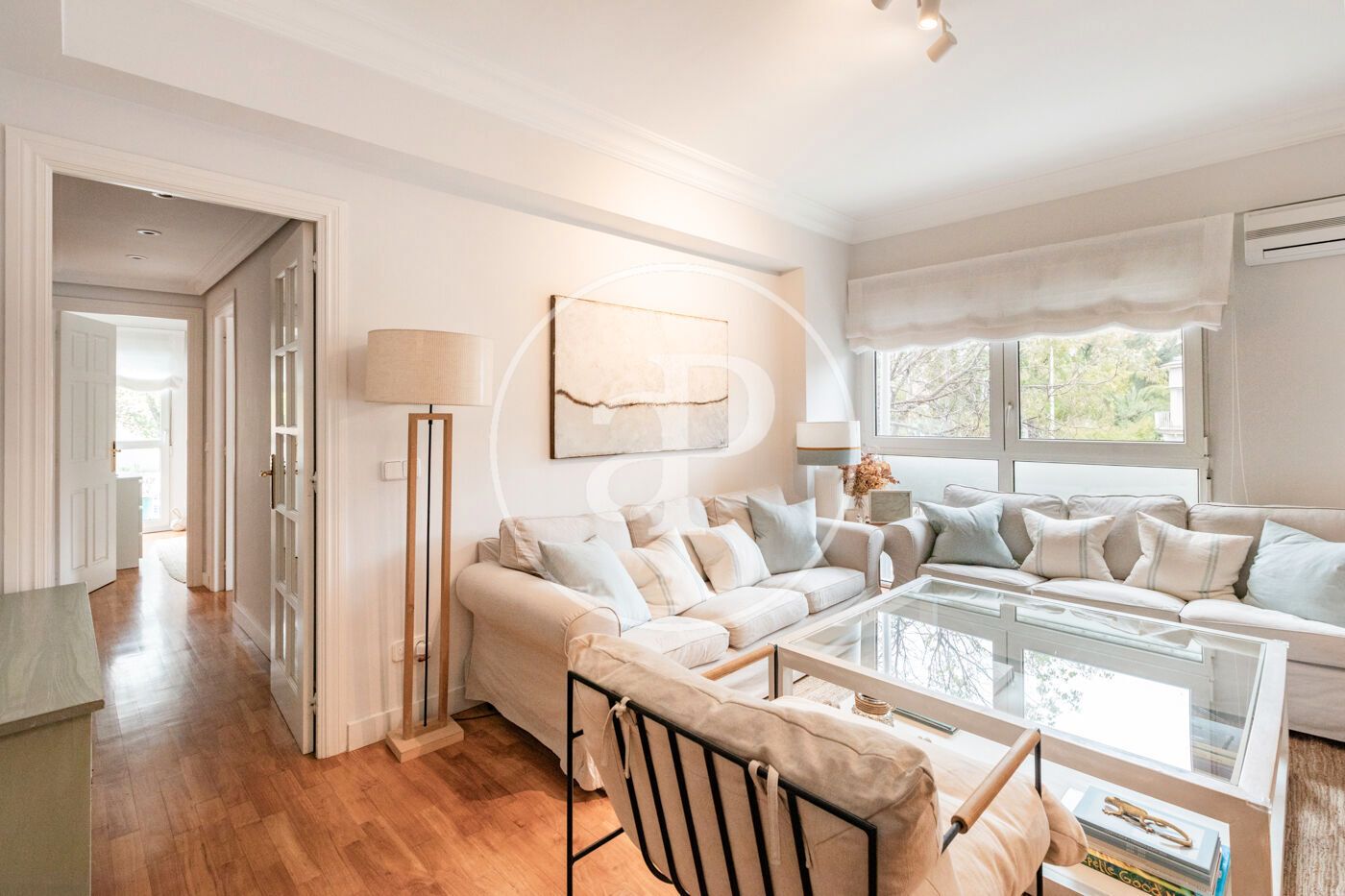 Sala d'estar de Pis en venda en  Madrid Capital amb Aire condicionat, Calefacció i Traster