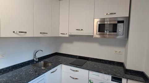 Foto 4 de Apartamento en venta en Calle Luis Sala Balust, Pizarrales, Salamanca Capital