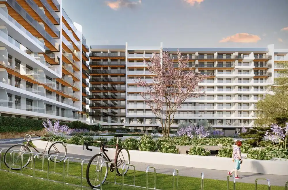 Appartamento con piscina in vendita a Av. de las Olas 15 B, imagen 2