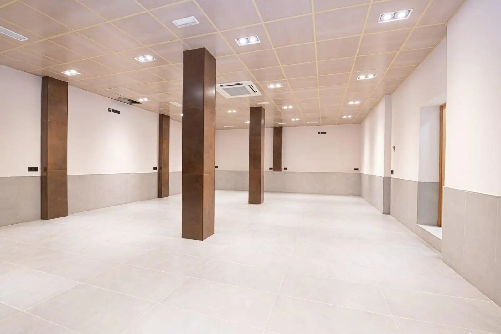 Gewerbefläche zum Verkauf in Centro, imagen 19