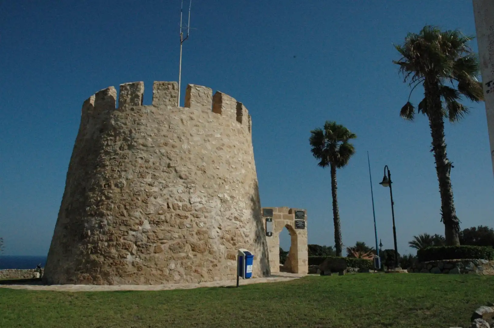 Vista exterior de Casa o chalet en venta en Torrevieja con Jardín privado, Amueblado y Piscina comunitaria