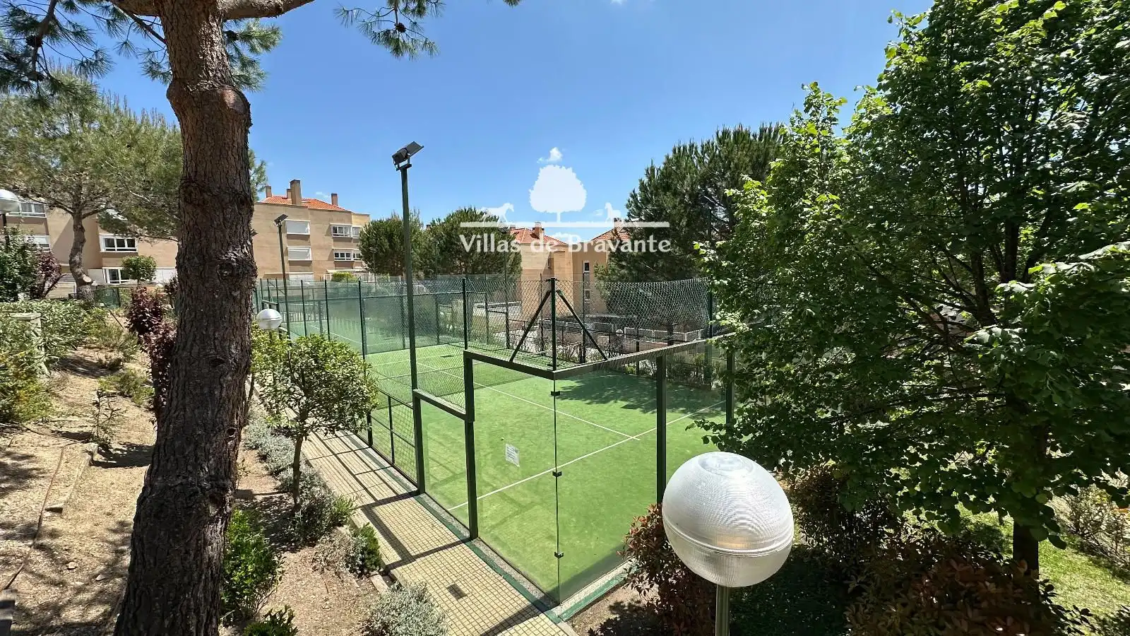 Vista exterior de Pis de lloguer en San Lorenzo de El Escorial amb Aire condicionat, Calefacció i Parquet