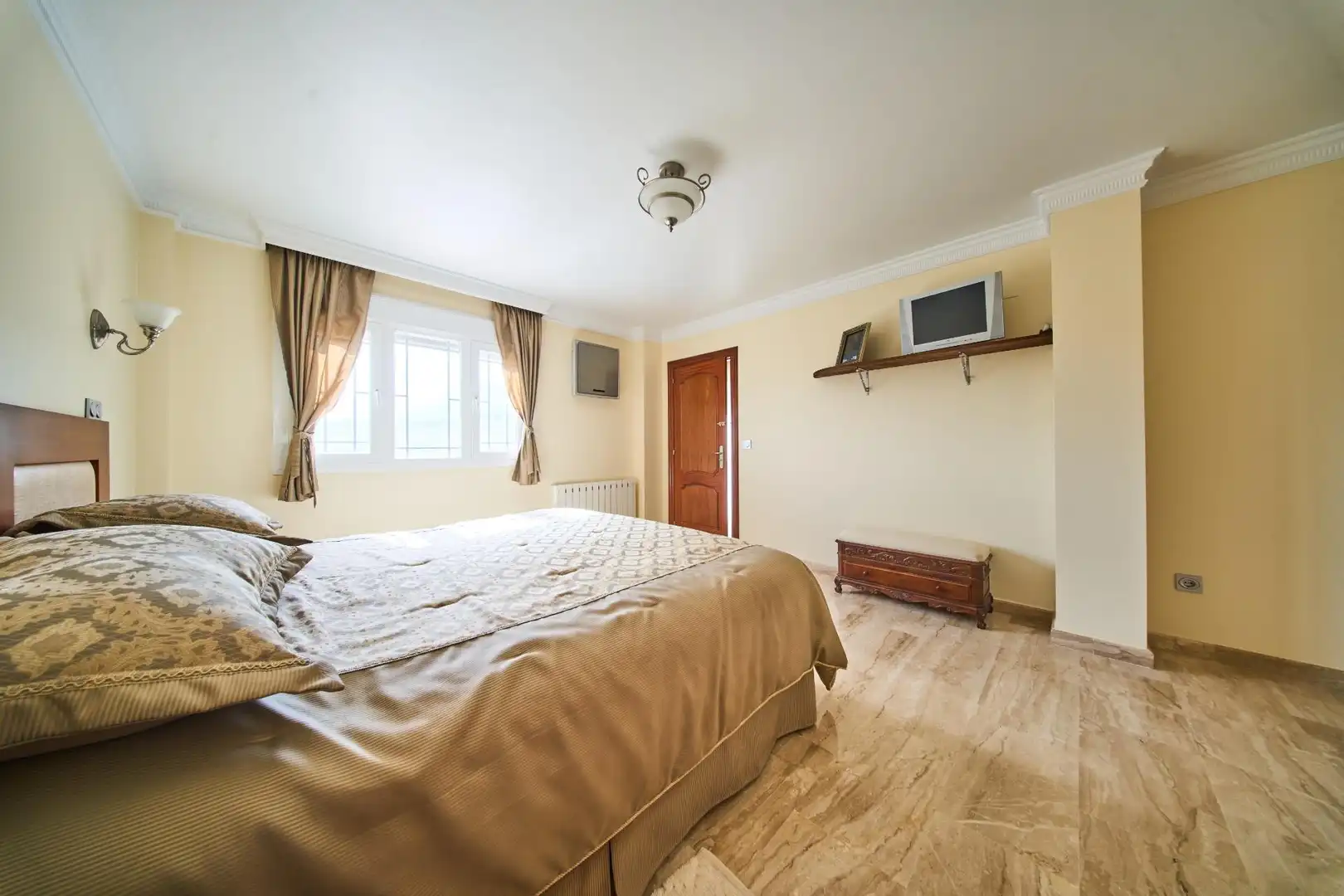 Habitación de Casa o chalet en venta en Dílar con Aire acondicionado, Calefacción y Jardín privado
