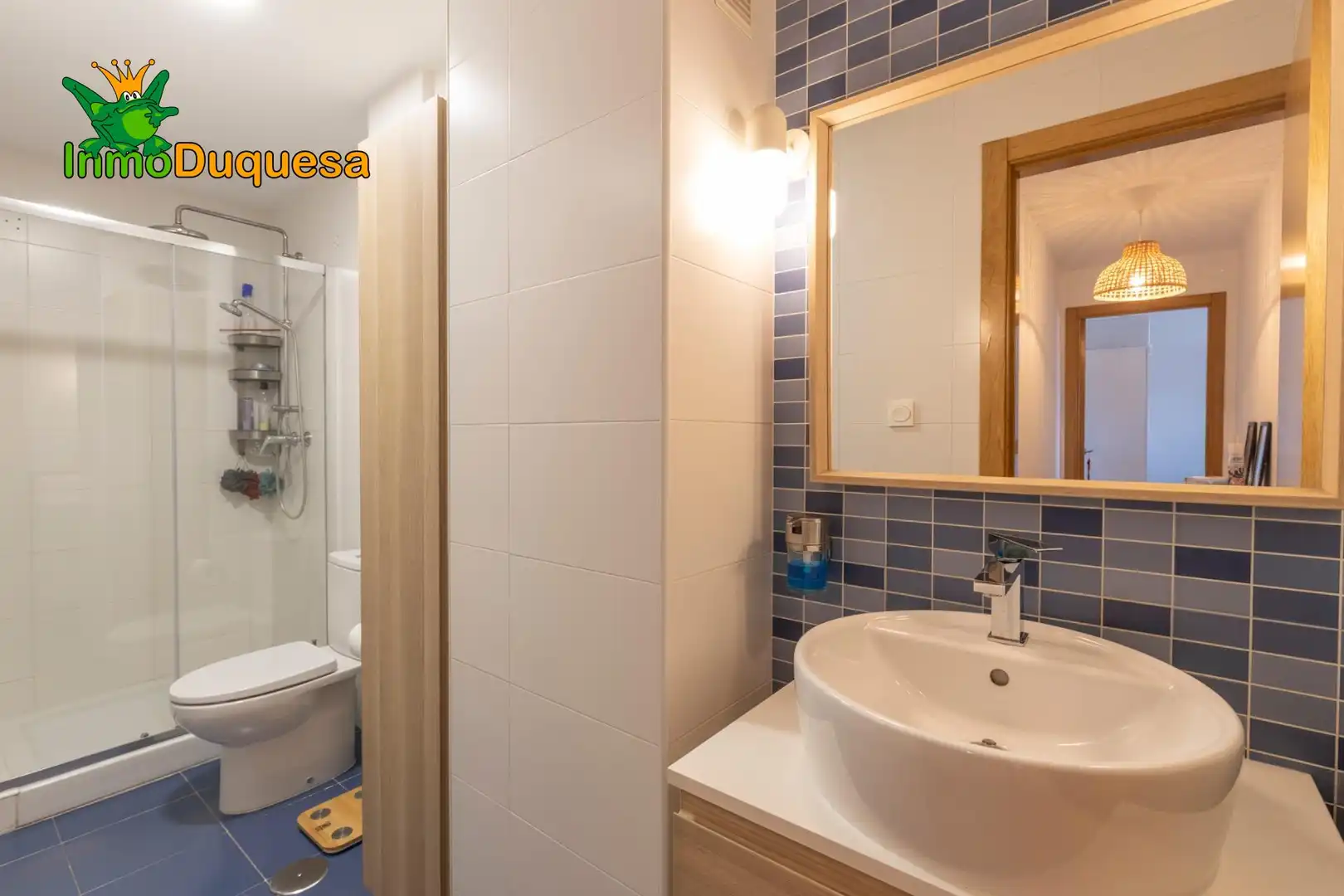 Badezimmer von Wohnung zum Verkauf in Cijuela mit Klimaanlage, Terrasse und Balkon