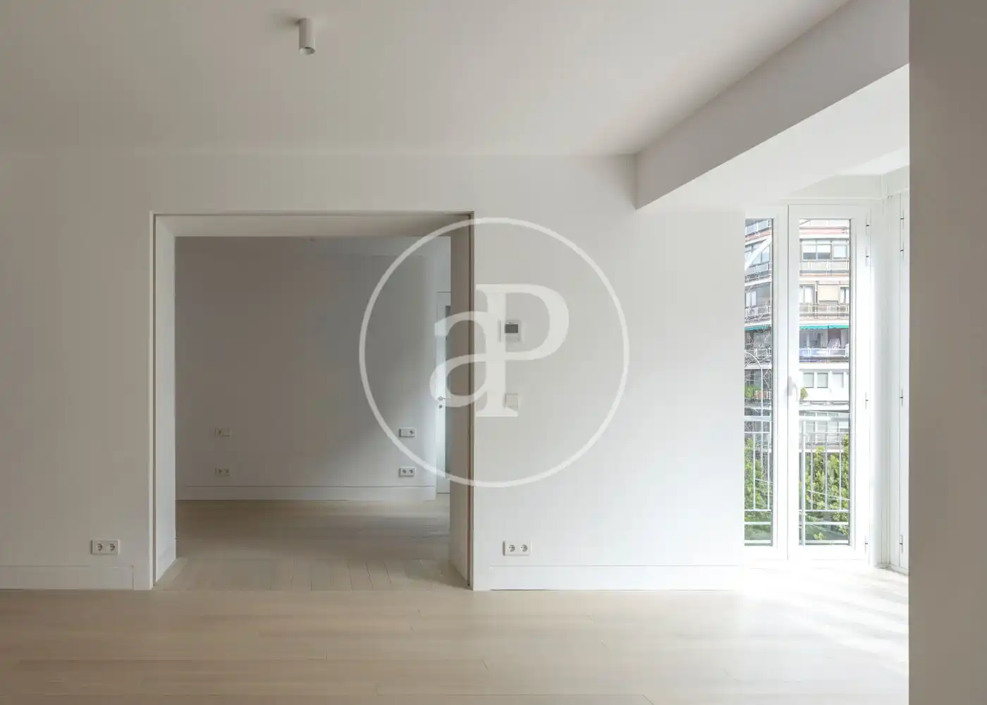 Sala de estar de Piso en venta en Madrid con Aire acondicionado, Calefacción y Balcón