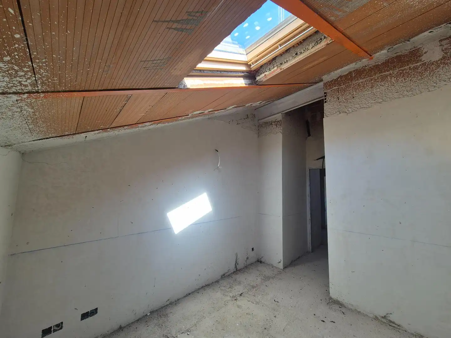 Dúplex en venda a JOSE DE LA MORENA, Villamantilla