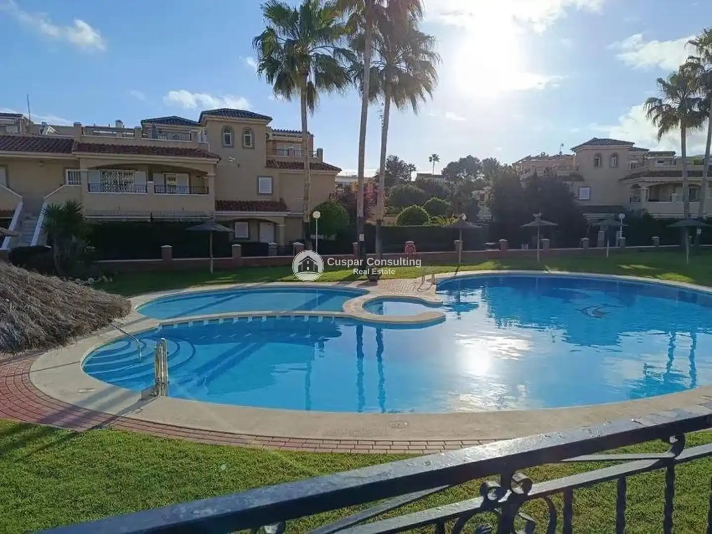 Piscina de Àtic en venda en Pilar de la Horadada amb Aire condicionat, Calefacció i Terrassa