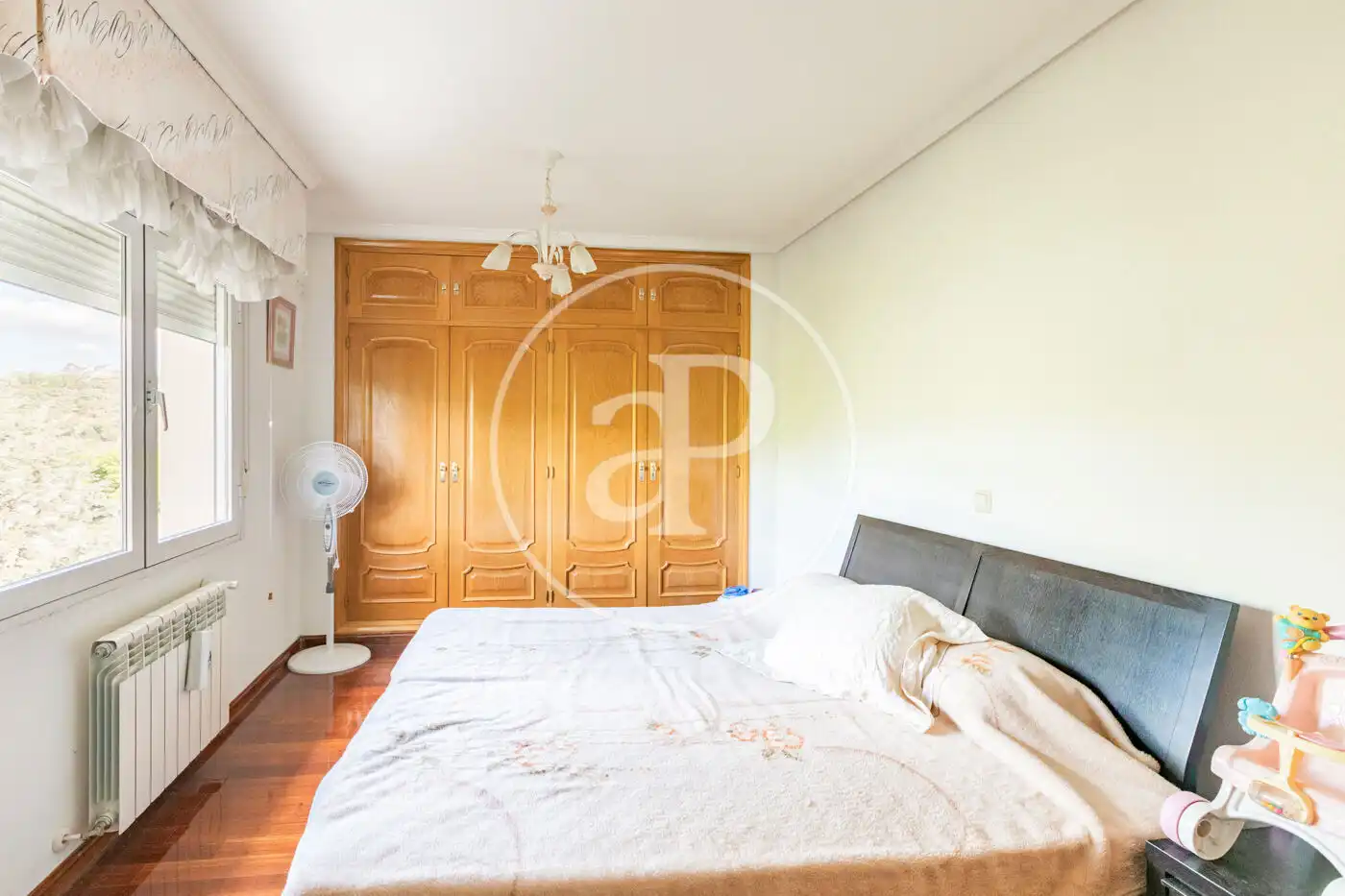 Bedroom of Houses for sale in Las Rozas de Madrid  with Air Conditioner, Heating and Private garden