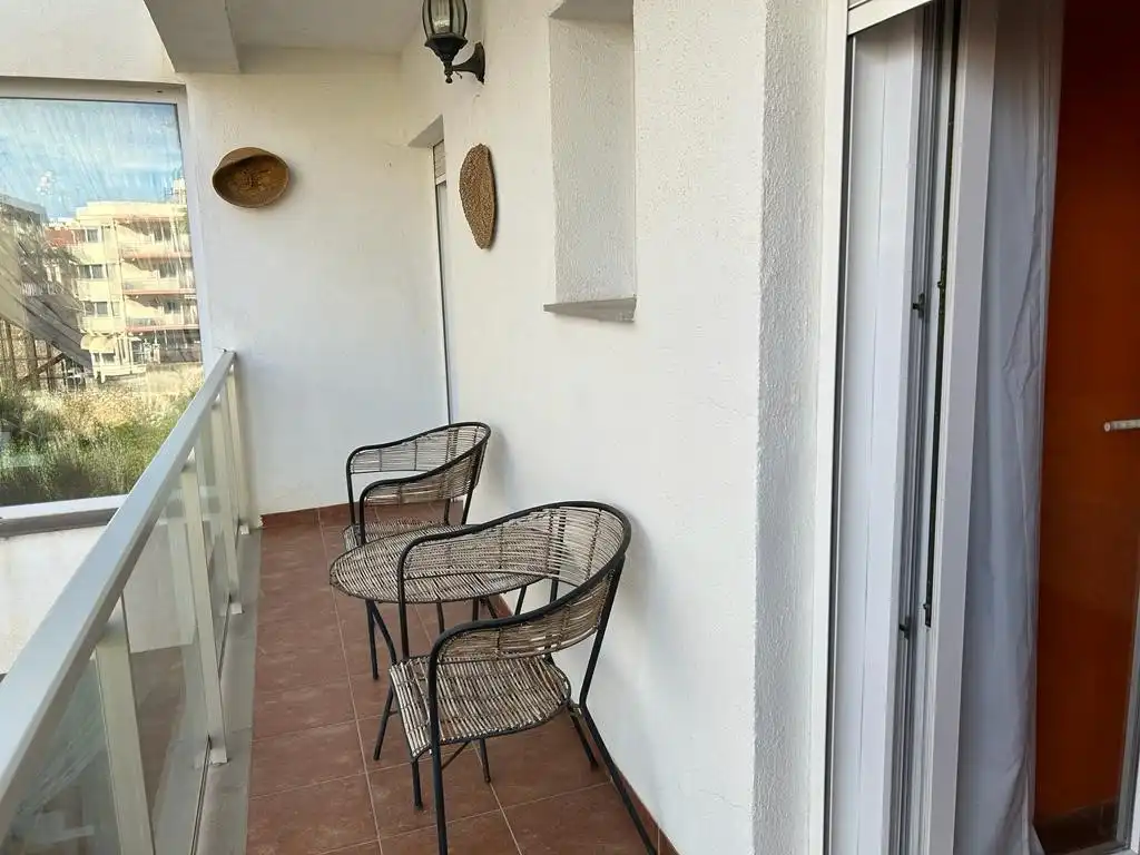 Casa con terraza en venta en Zona Papa Luna - Platja del Gurugú, imagen 4