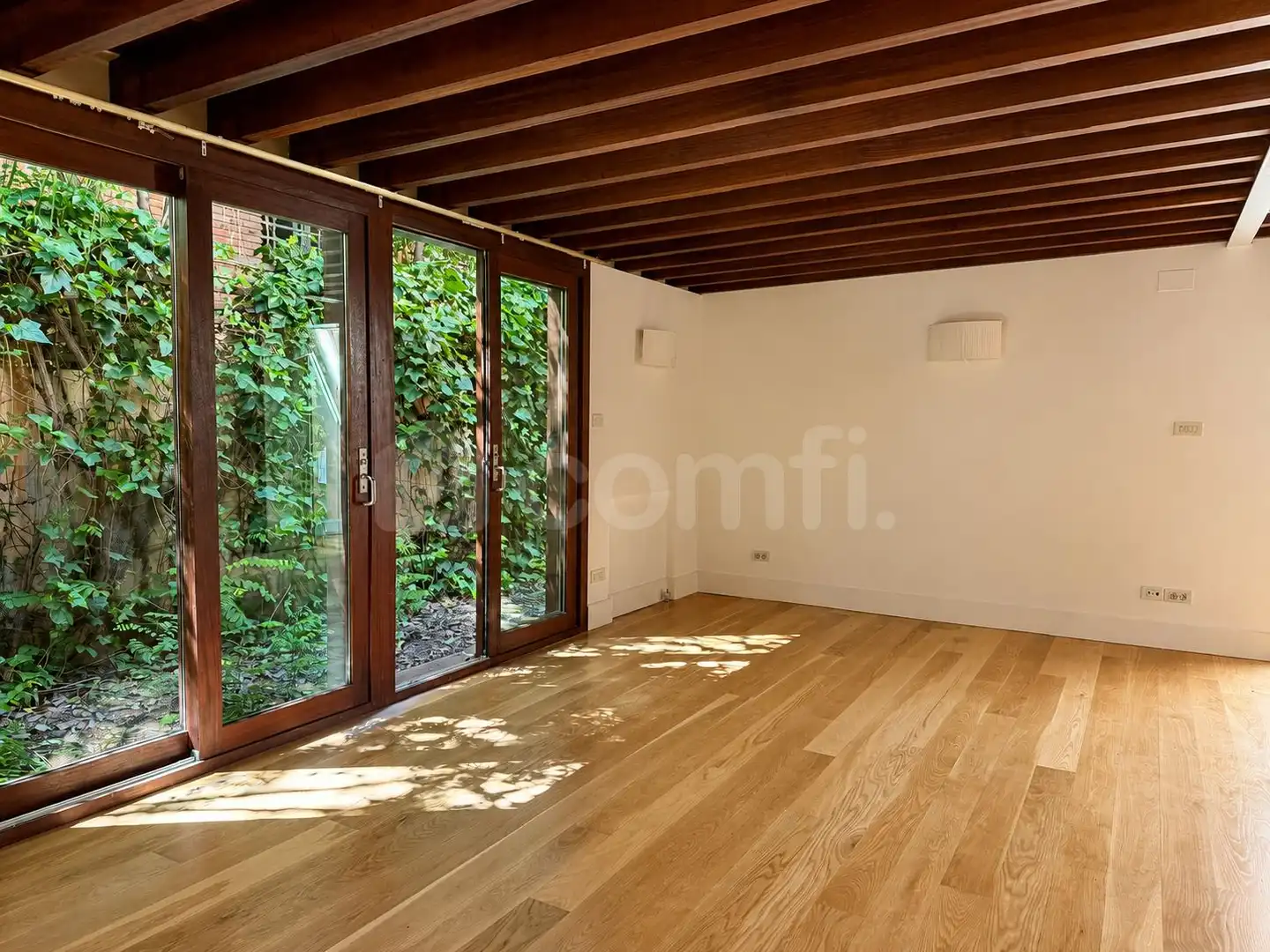 Casa a schiera con terrazza in affitto a Dotro Roux, imagen 9