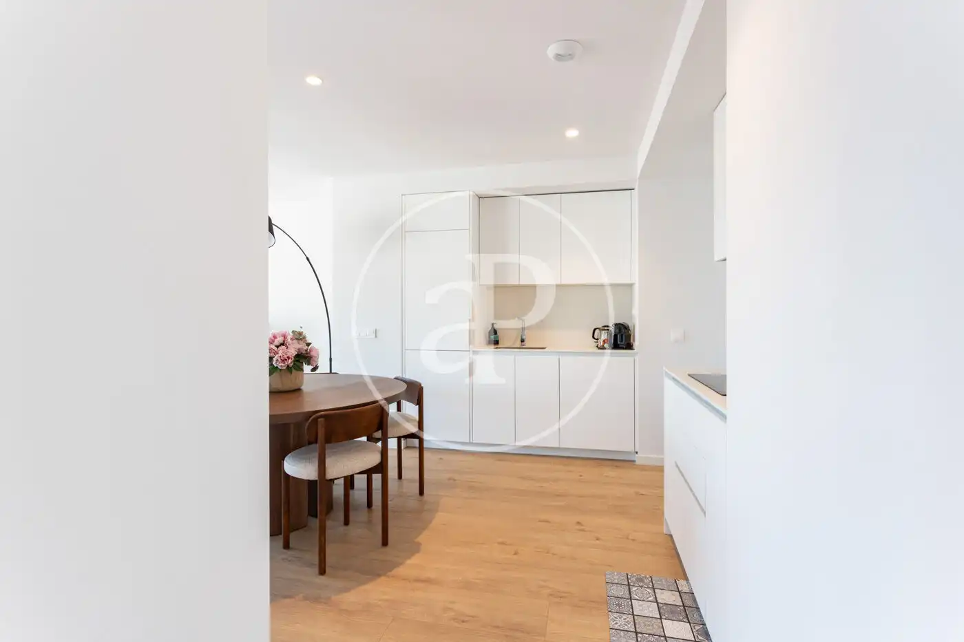 Cocina de Ático de alquiler en Barcelona con Aire acondicionado, Calefacción y Terraza