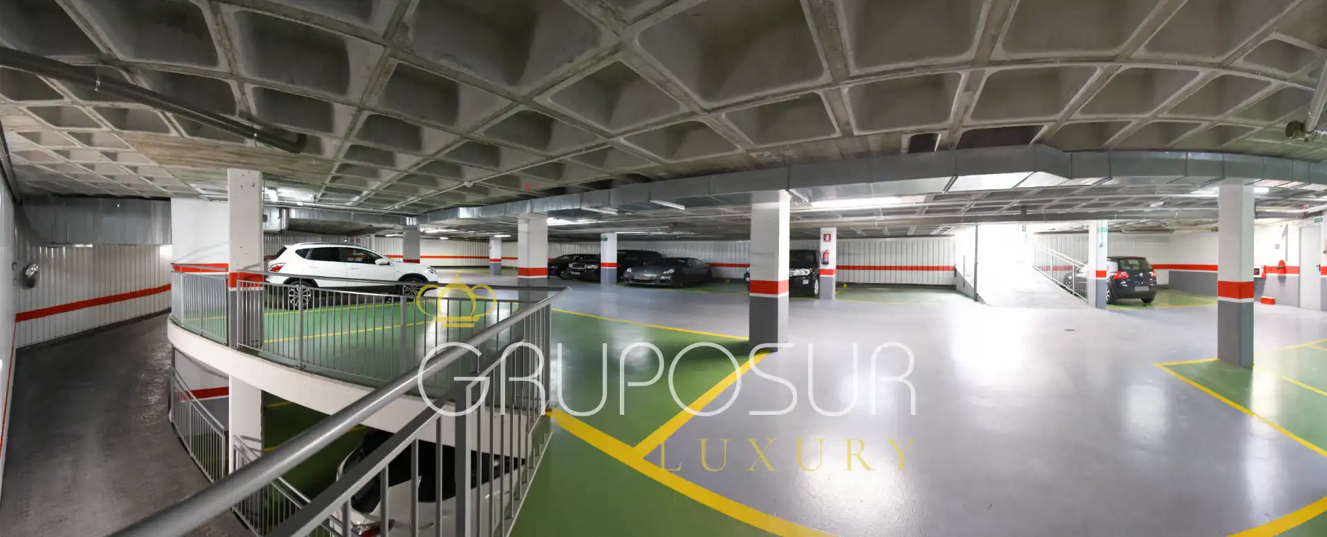 Parkplatz von Dachboden zum Verkauf in Valladolid mit Heizung, Parkett und Abstellraum
