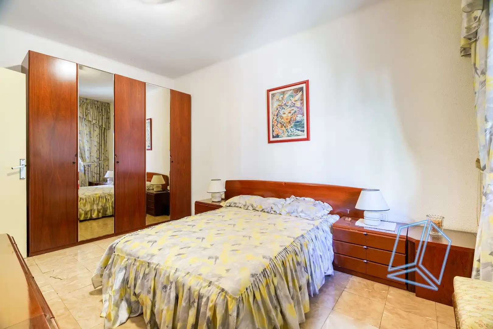 Habitación de Piso en venta en L'Hospitalet de Llobregat con Balcón