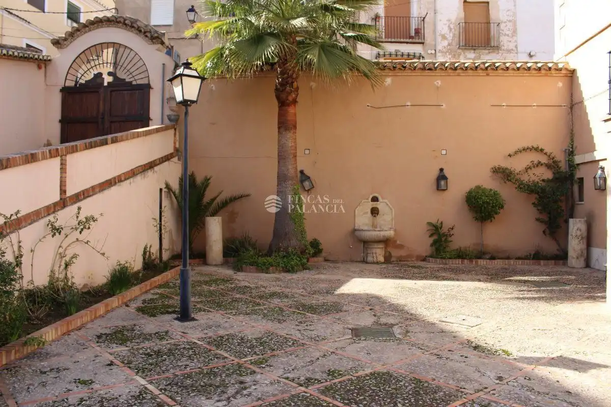 Vista exterior de Casa o xalet en venda en Segorbe amb Calefacció, Jardí privat i Terrassa