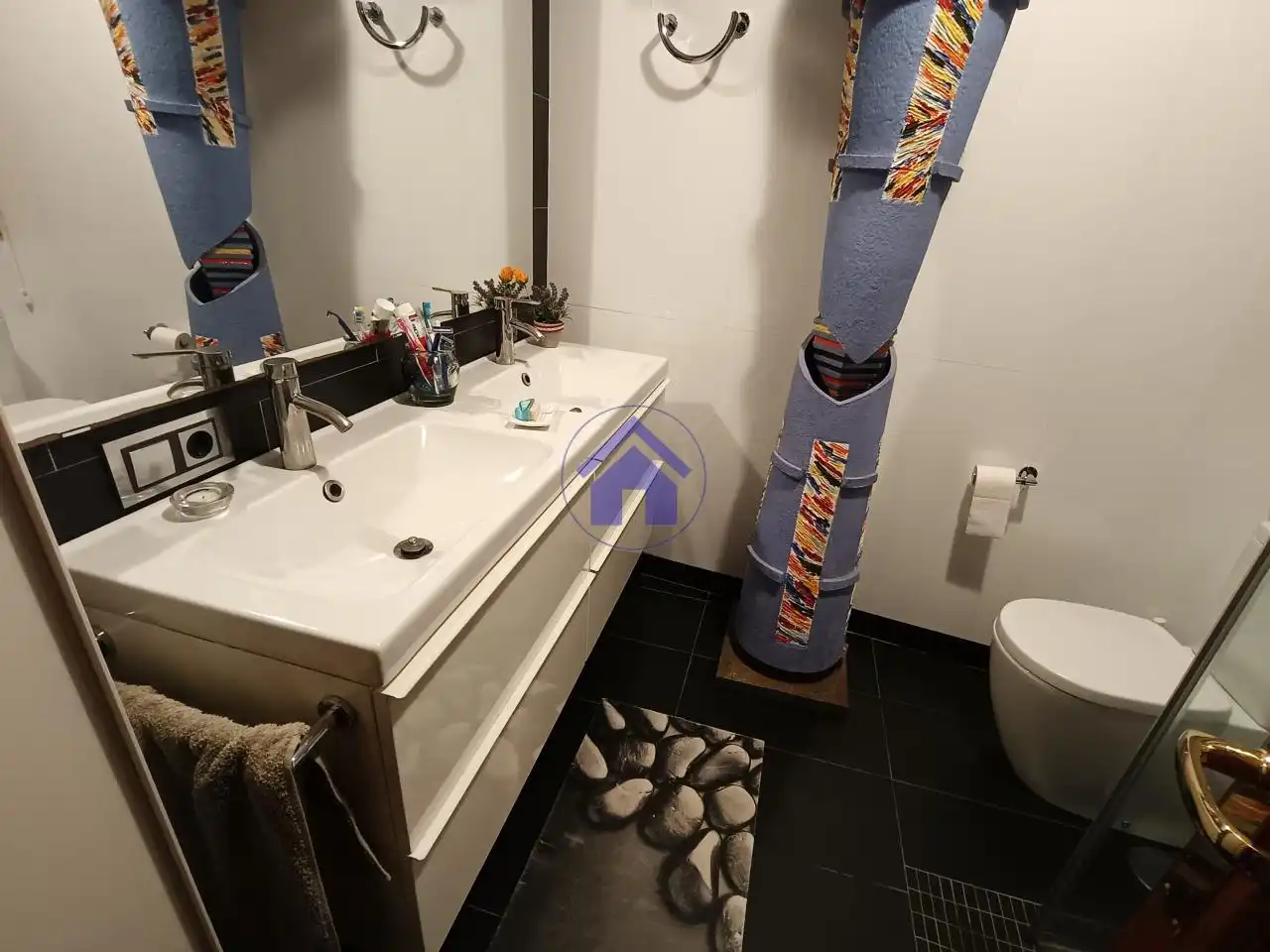 Baño de Piso de alquiler en Vigo  con Calefacción, Parquet y Terraza