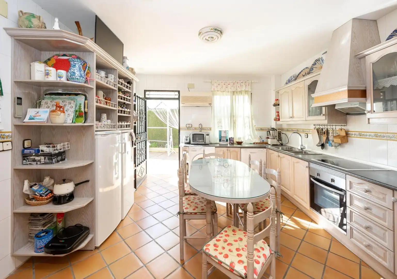 Kitchen of Houses for sale in Albolote  with Private garden, Terrace and Storage room