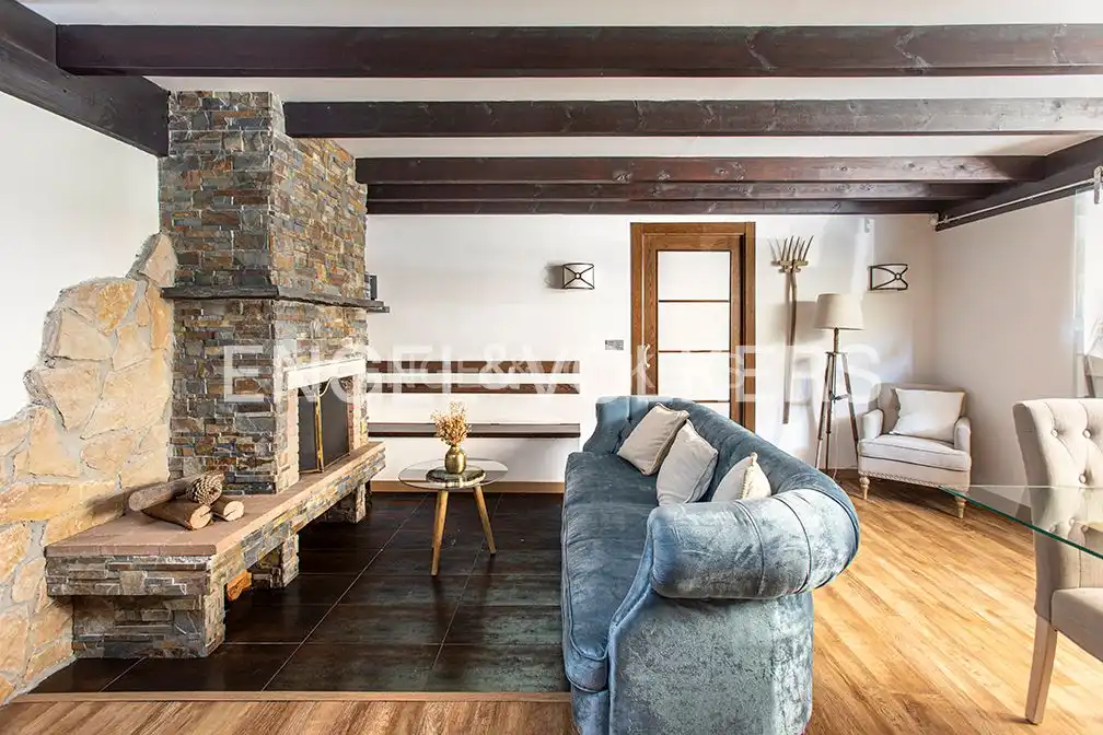 Sala de estar de Casa o chalet en venta en Gijón  con Calefacción, Jardín privado y Terraza