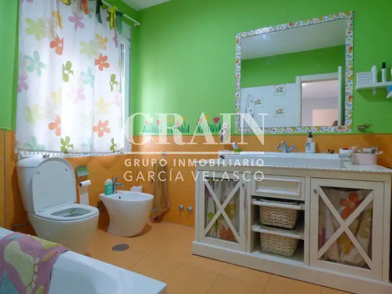 Bathroom of Houses for sale in Albacete  with Heating, Private garden and Storage room