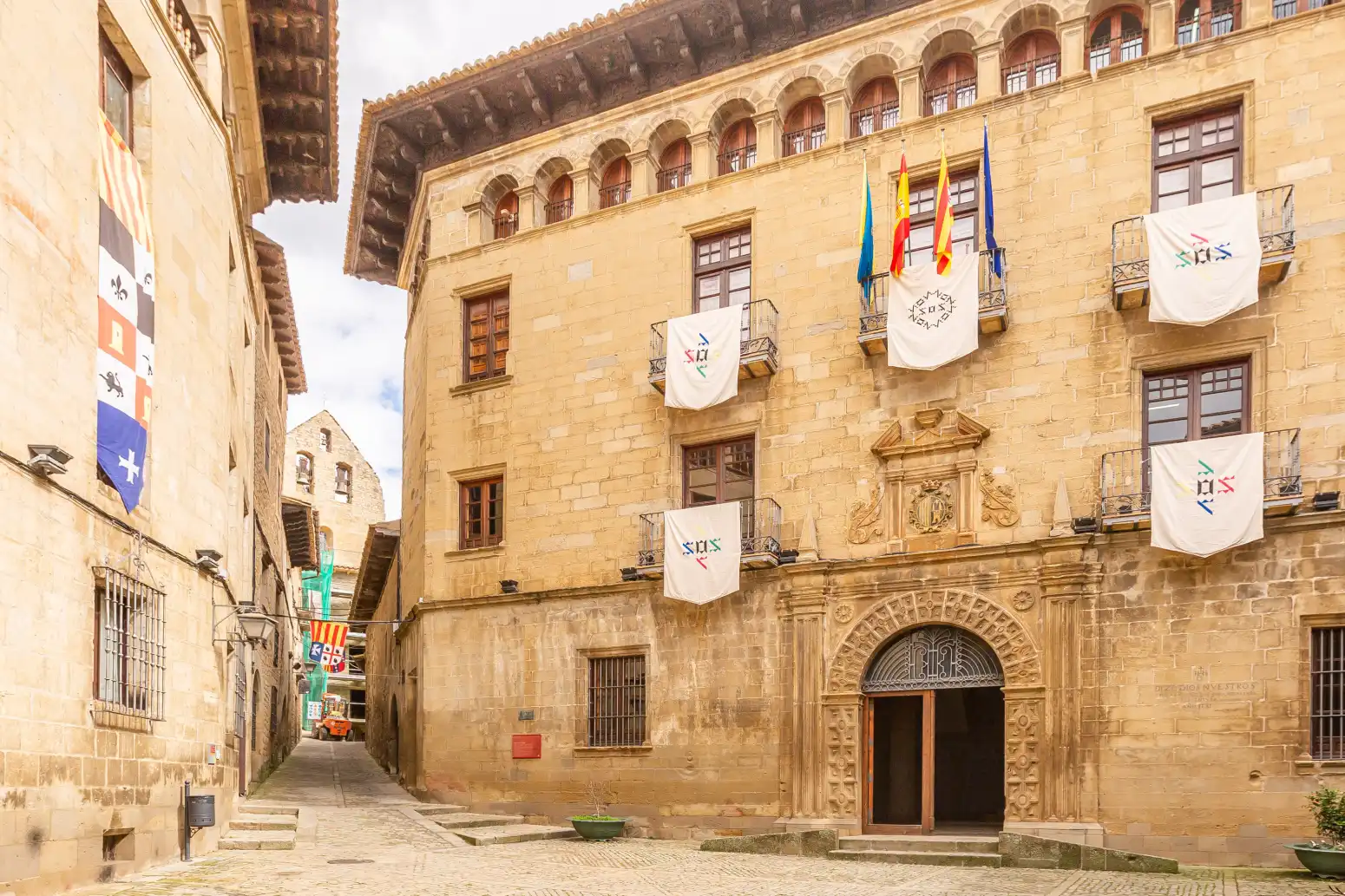 Vista exterior de Casa o xalet en venda en Sos del Rey Católico amb Calefacció