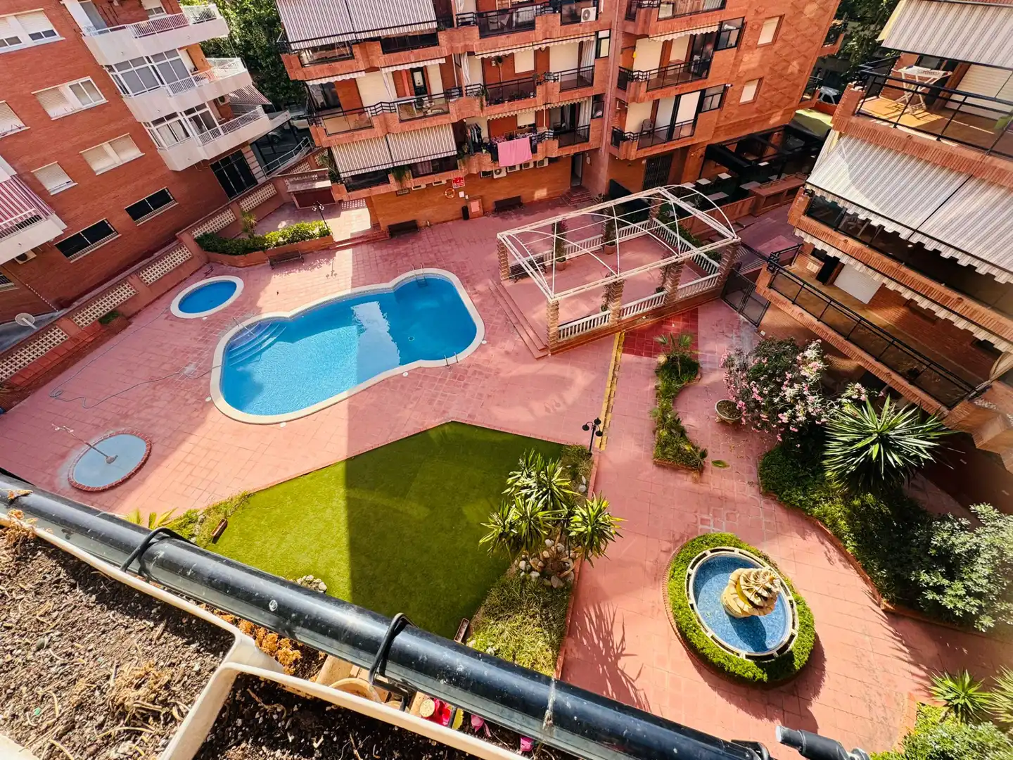 Piscina de Pis en venda en Salou amb Aire condicionat, Calefacció i Terrassa