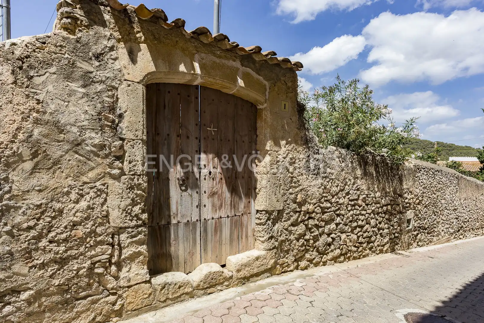 Vista exterior de Casa adosada en venta en Albinyana con Calefacción y Terraza