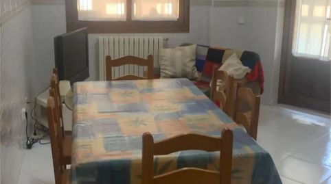 Foto 3 de Piso en venta en Calle Solasierra, 6, Riaño, León