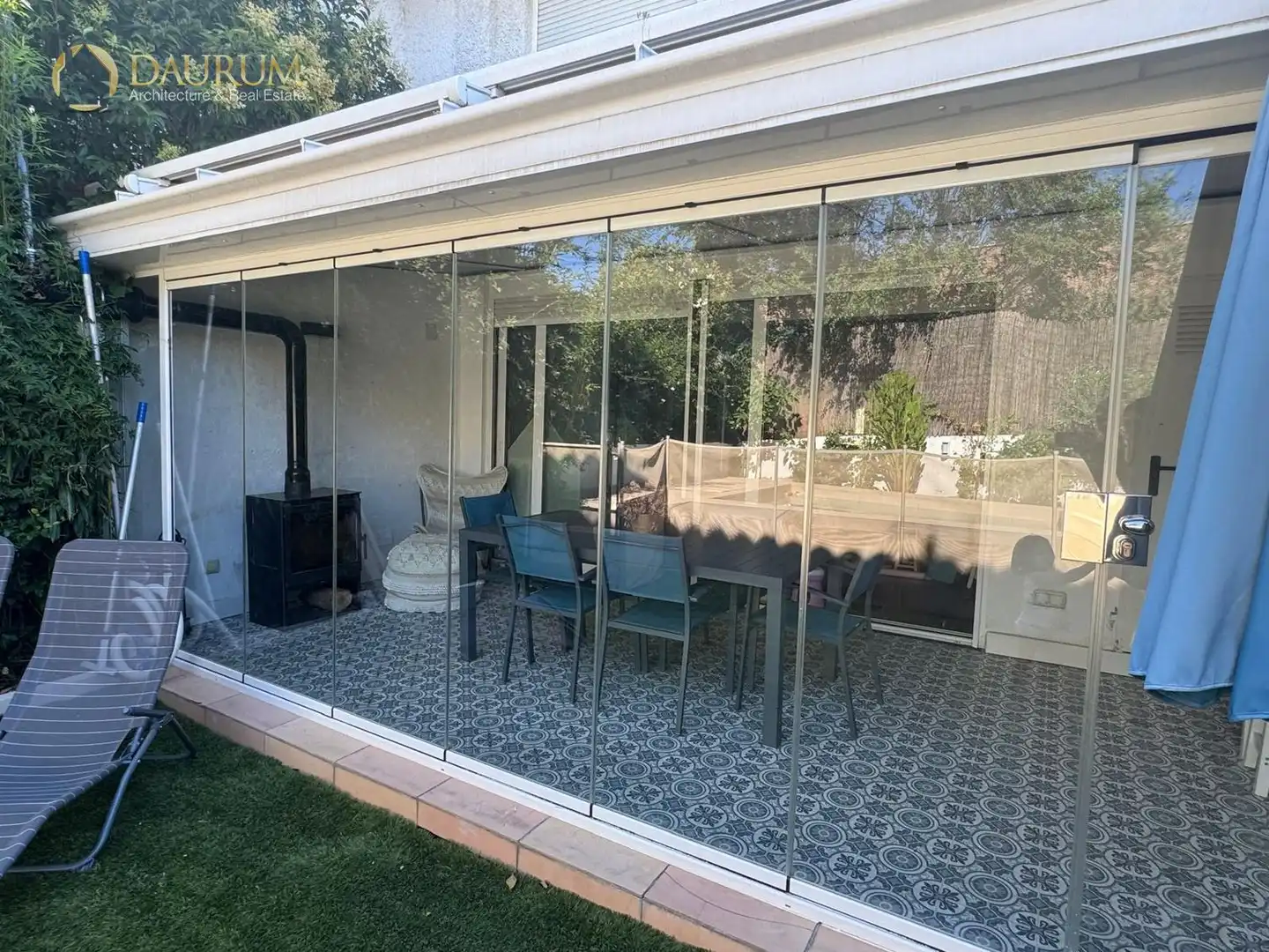 Terraza de Casa adosada en venta en Pozuelo de Alarcón con Aire acondicionado, Calefacción y Jardín privado