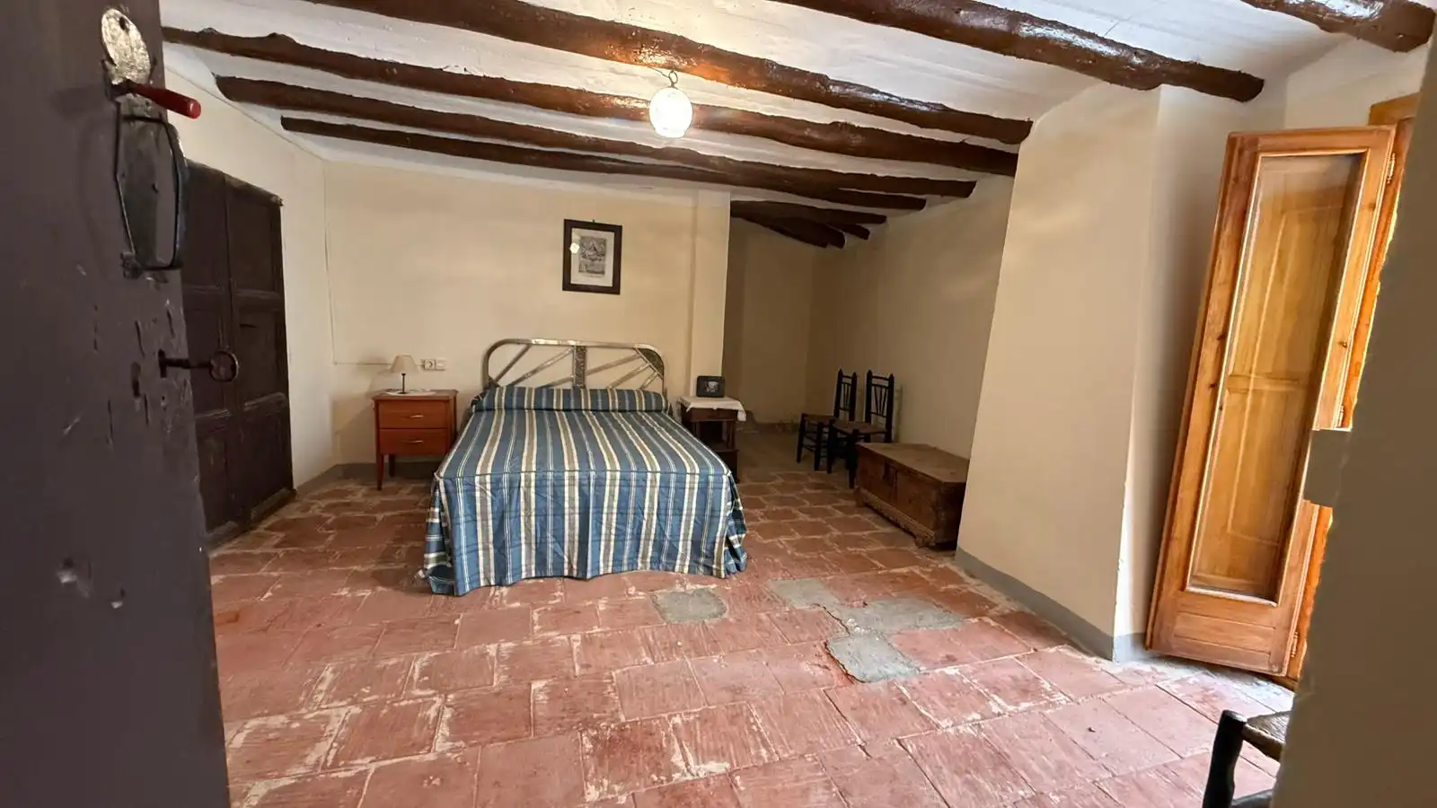 Habitación de Casa adosada en venta en Morella con Trastero y Amueblado