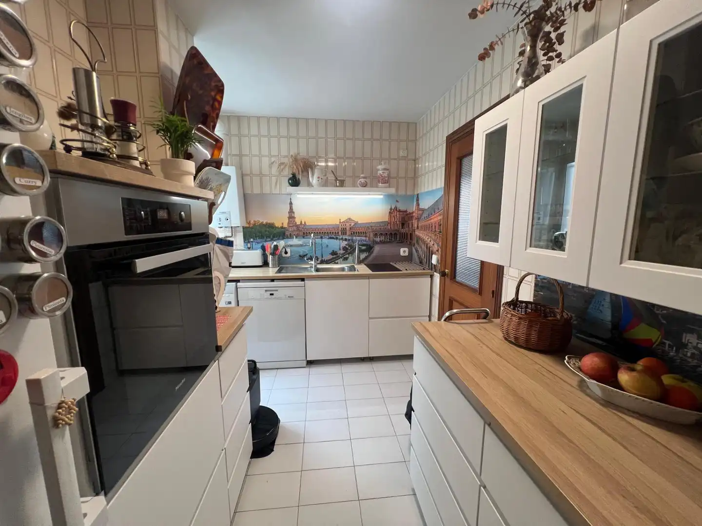 Cocina de Piso de alquiler en Sevilla con Aire acondicionado, Terraza y Amueblado