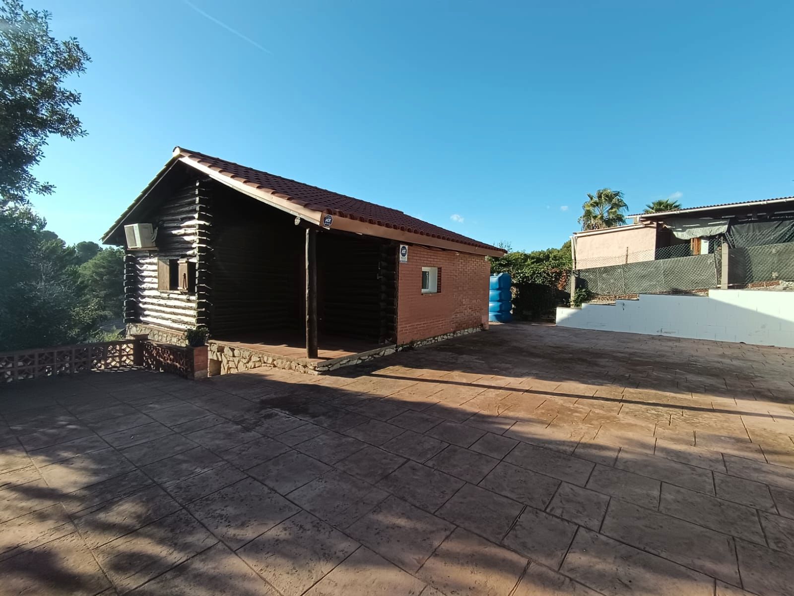 House or chalet for sale