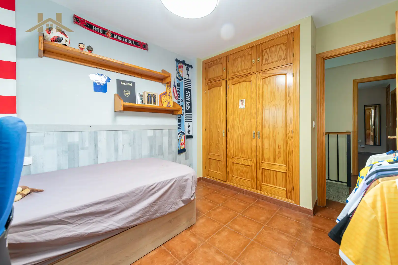 Habitación de Casa adosada en venta en Miraflores de la Sierra con Trastero, Amueblado y Horno