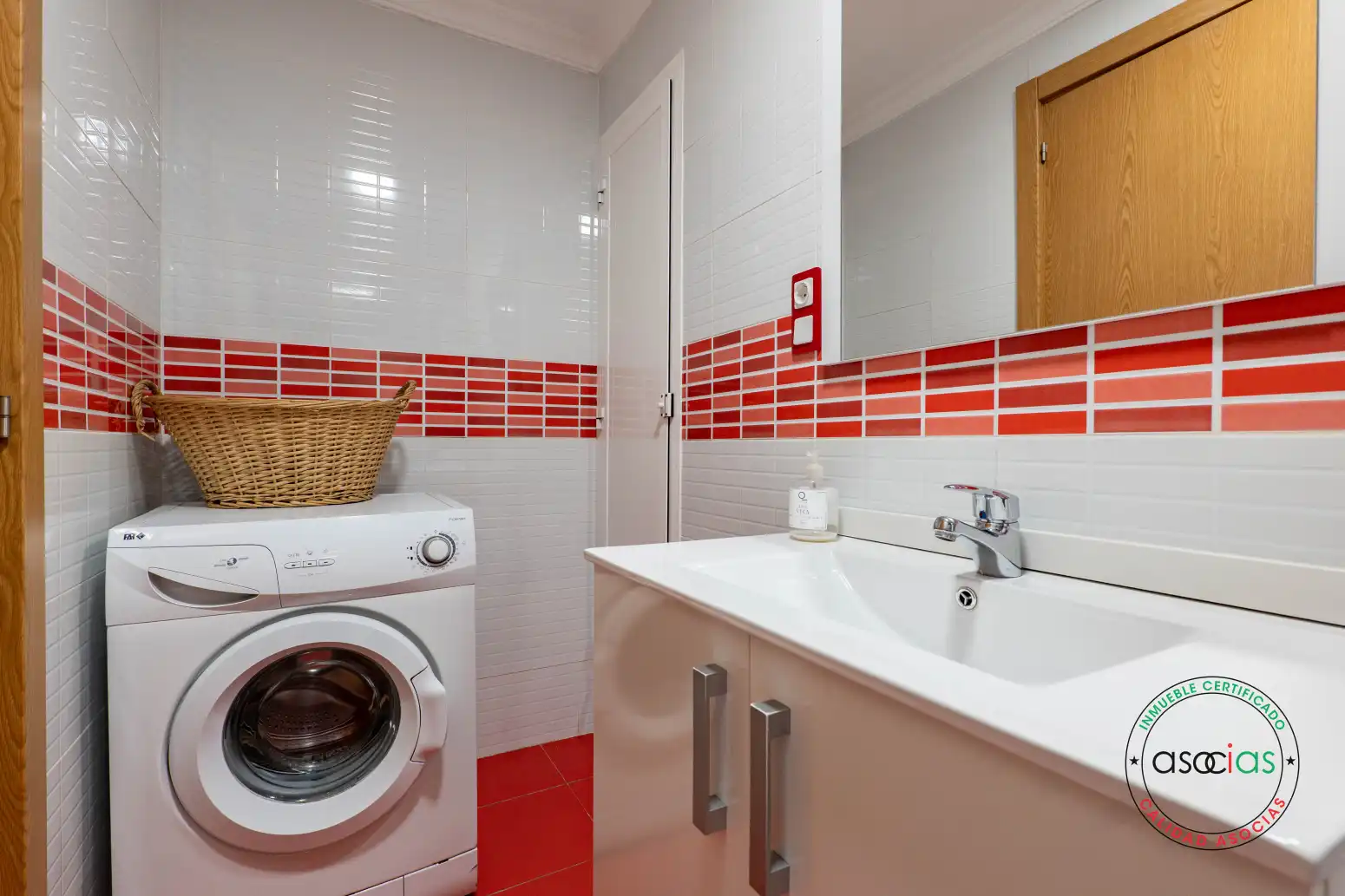 Baño de Piso en venta en Mieres (Asturias) con Calefacción