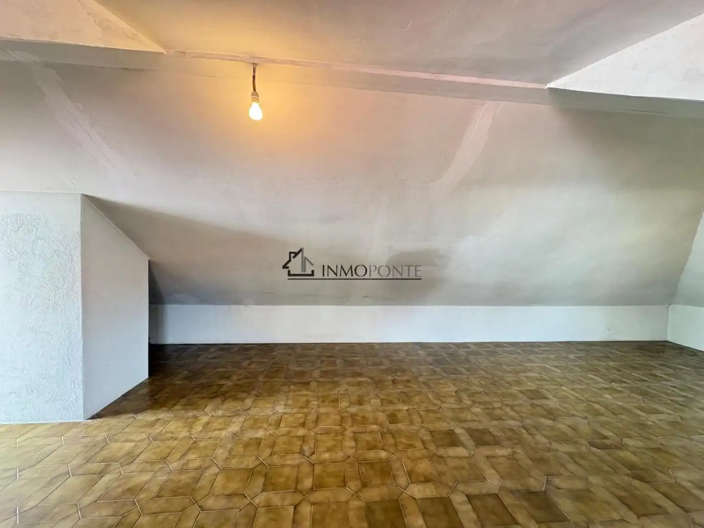 Casa o chalet en venta en Pontevedra Capital  con Calefacción, Jardín privado y Terraza