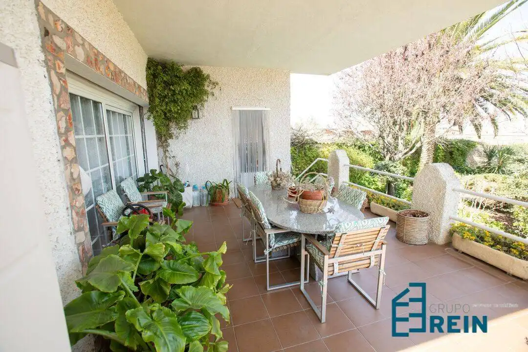 Terrassa de Casa o xalet en venda en Añover de Tajo amb Aire condicionat, Calefacció i Jardí privat