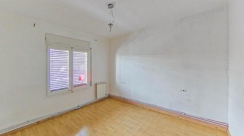 Foto 2 de Piso en venta en El Bon Pastor, Barcelona