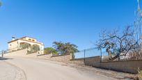 Vista exterior de Casa o xalet en venda en Garriguella amb Calefacció, Jardí privat i Terrassa