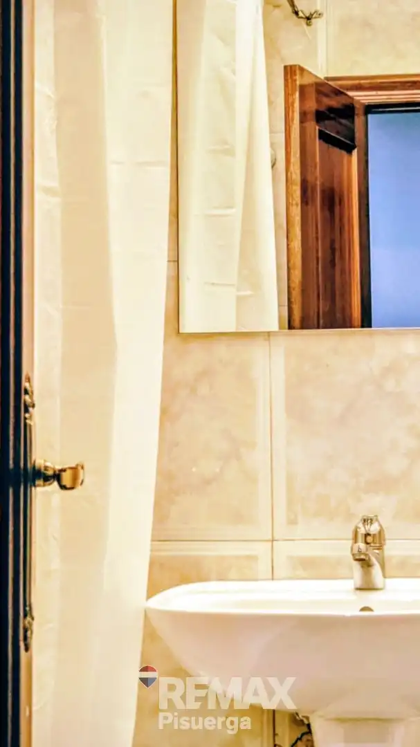 Bathroom of Flat for sale in Valladolid  with Heating