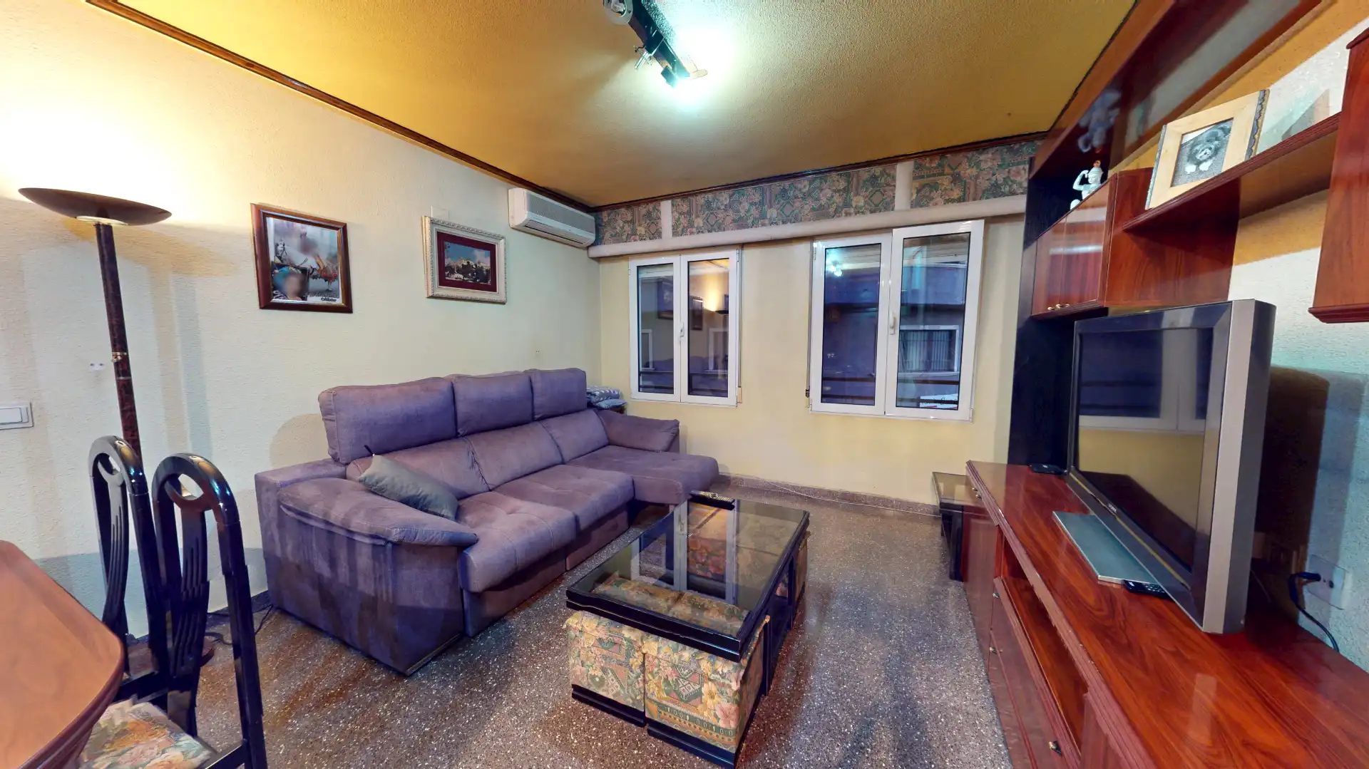 Sala de estar de Piso en venta en Elda con Aire acondicionado, Amueblado y Horno