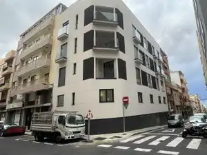 Vista exterior de Piso de alquiler en Santa Cruz de Tenerife con Aire acondicionado