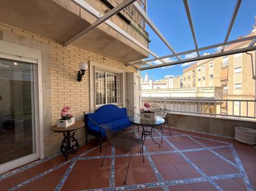 Appartement avec ascenseur à vendre à Calle Villa de Rota 12