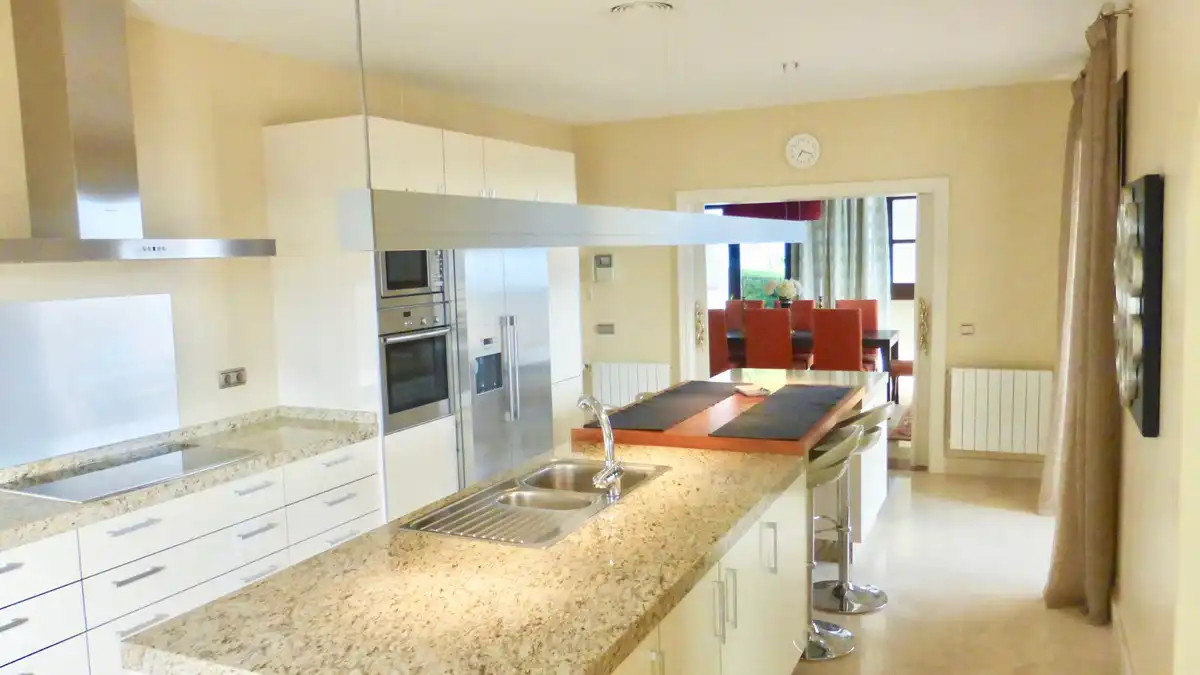 Casa con piscina en venta en Benahavís pueblo, imagen 58